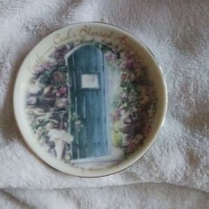 Decorative Plate with Blue Door Design